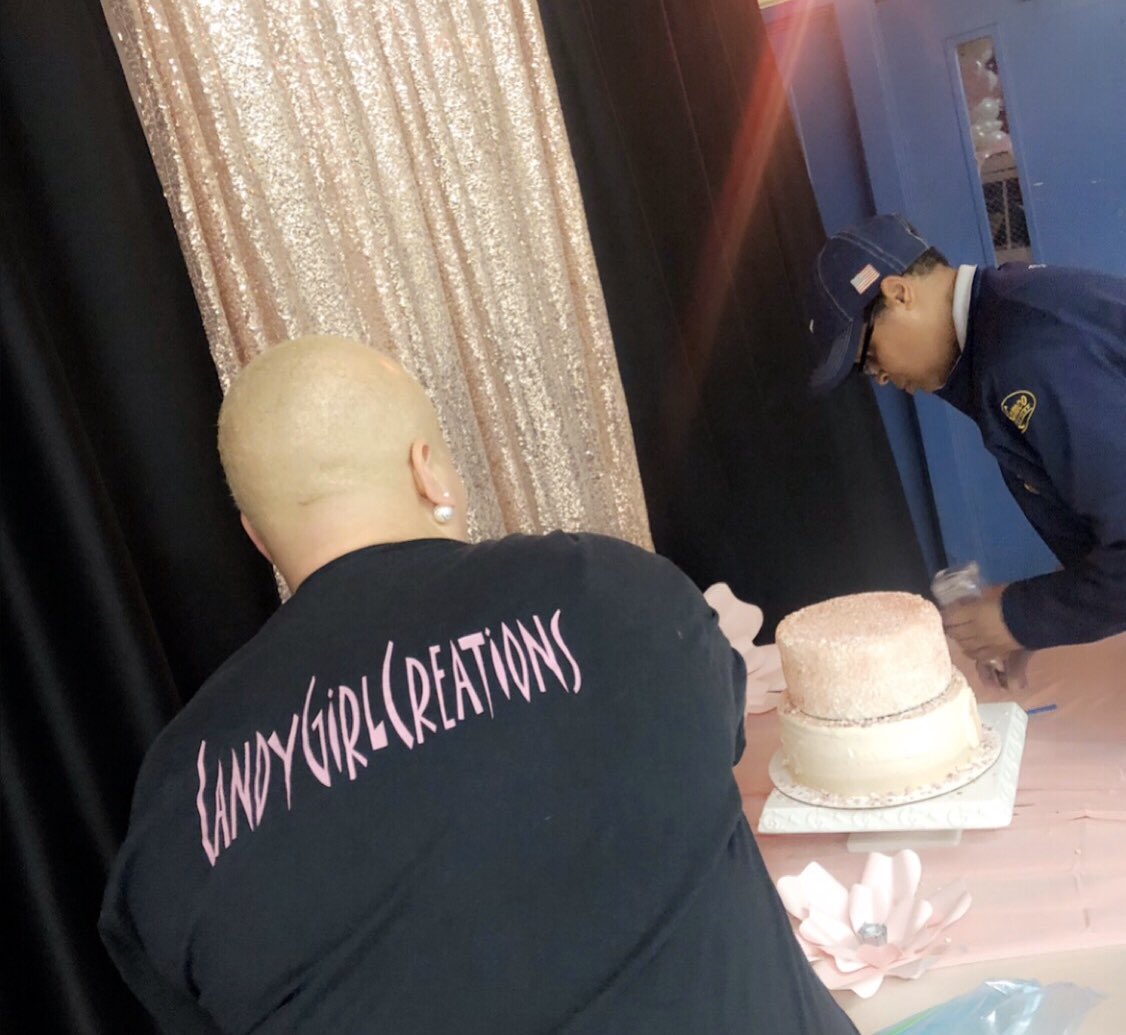 theCandygirlcom's tweet photo. #entrepreneur #mambamentality #mycraft #dessertchef #candygirlcreations #candybar #wedding #babyshower #partydecor #party #eventplanner #decorations https://t.co/otiHKHg3PM