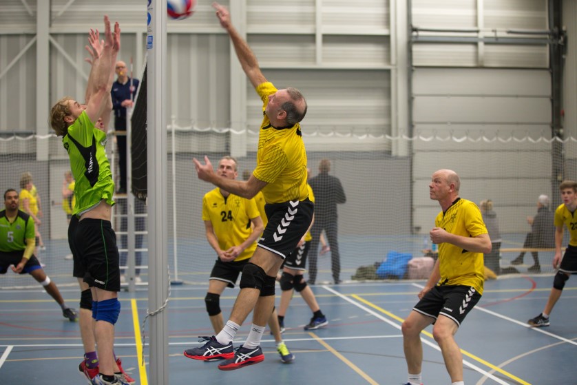 ImpalaLeek's tweet photo. Afgelopen vrijdagavond speelden Heren 1 en Dames 1 beiden hun wedstrijd tegen Veracles. Zie de wedstrijdverslagen in de link
https://t.co/bFPGvrZfCS #impala #volleybal #competitie https://t.co/lrJq9GU2iy