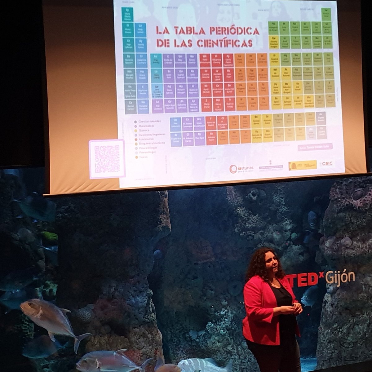 TEDxGijon's tweet image. La #TablaPeriódicaDeLasCientíficas con las #elementas que no aparecen en los libros. Teresa Valdés-Soto

#TEDxGijon #Reflexión