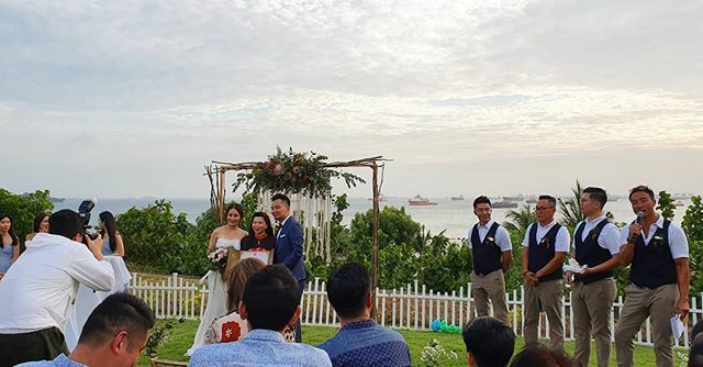 jweiht's tweet image. Wishing @daniel_ong_singapore and Faye and their beautiful daughters lasting happiness.. Tks for everything bro, and GET BZ TONIGHT!! 😘😜👍🏼🥳 ift.tt/2ufZUgX