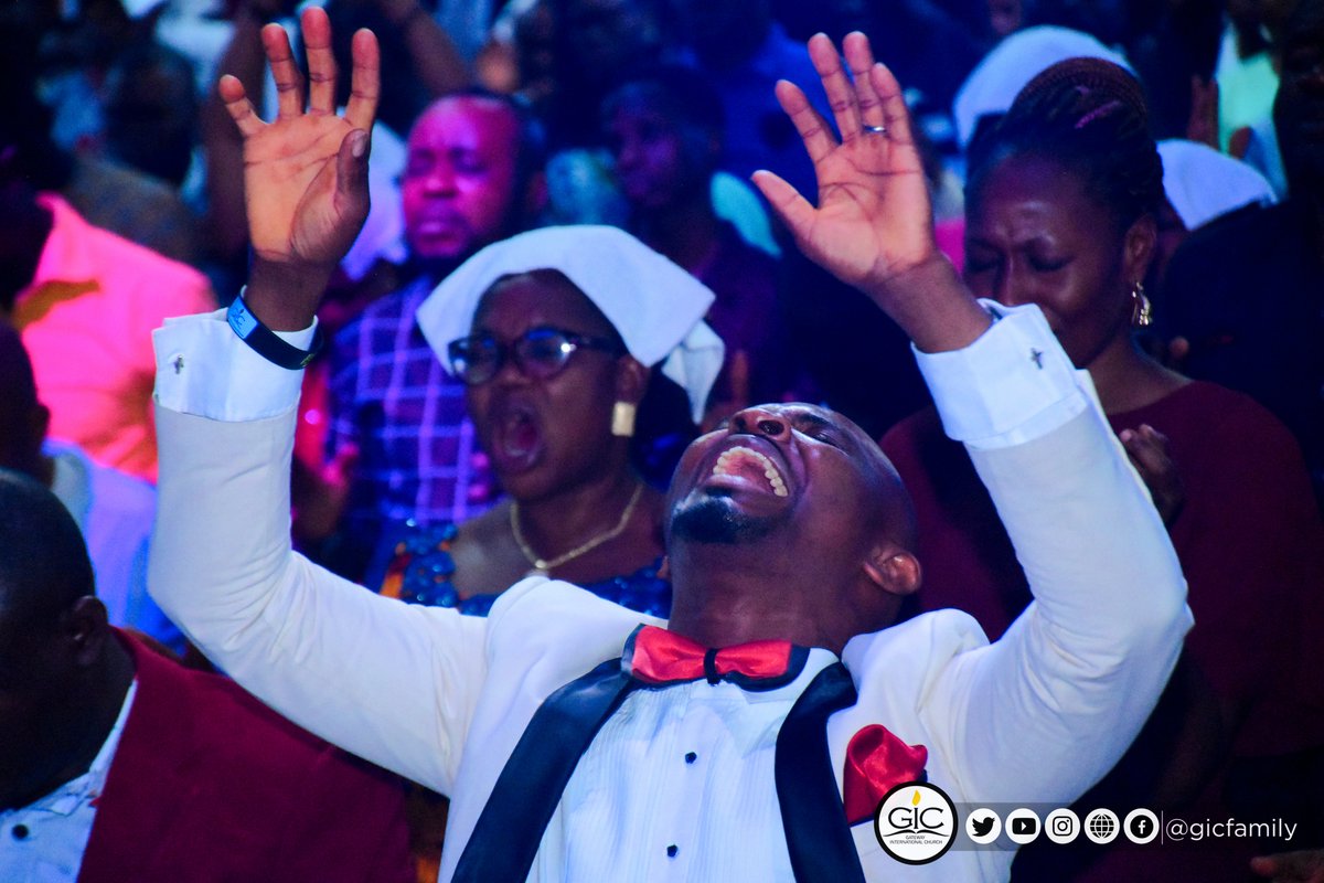 GICfamily's tweet photo. ...The effectual fervent prayer of a righteous man availeth much!
#intenseprayer #gatewaysundayservice #gicfamily https://t.co/WVL2tmoKKL