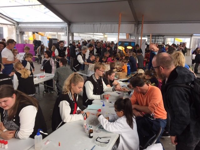 Wil jij experimenteren in het mobiele lab of de VR experience beleven van het <a href="/rijnijssel/">rijnijssel</a> college? Kom dan zaterdag 18 april naar de #techniekdagdeliemers bij Müller ETTC in Duiven. techniekdag.nl