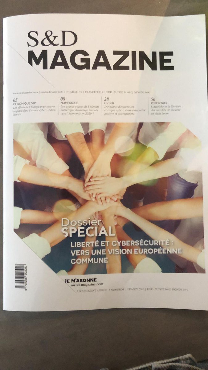 COLORIfr's tweet photo. “Beaucoup d’instituteurs pensent que le monde de l’informatique est trop complexe. Enseigner sans écrans dès la maternelle leur permet de dépasser cette croyance limitante." @ameliamatar 🇬🇧 S&amp;D Mag. #presse #sdmagazine #informatique #formation #enseignants #code #éducation https://t.co/IS0G52Ce9k