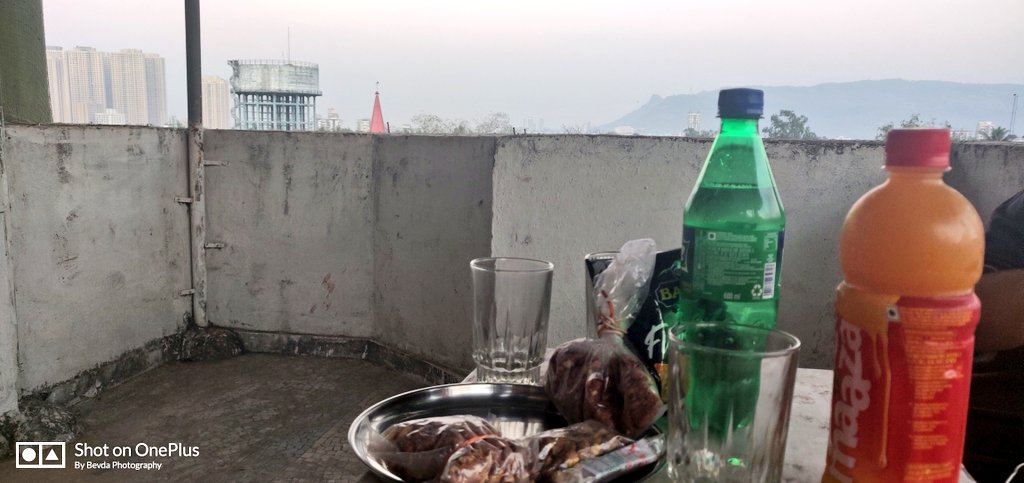 imbevda's tweet photo. Evening drink with a mountain view 😍😋 #Bevdadrinks https://t.co/0HQBx9qXHc