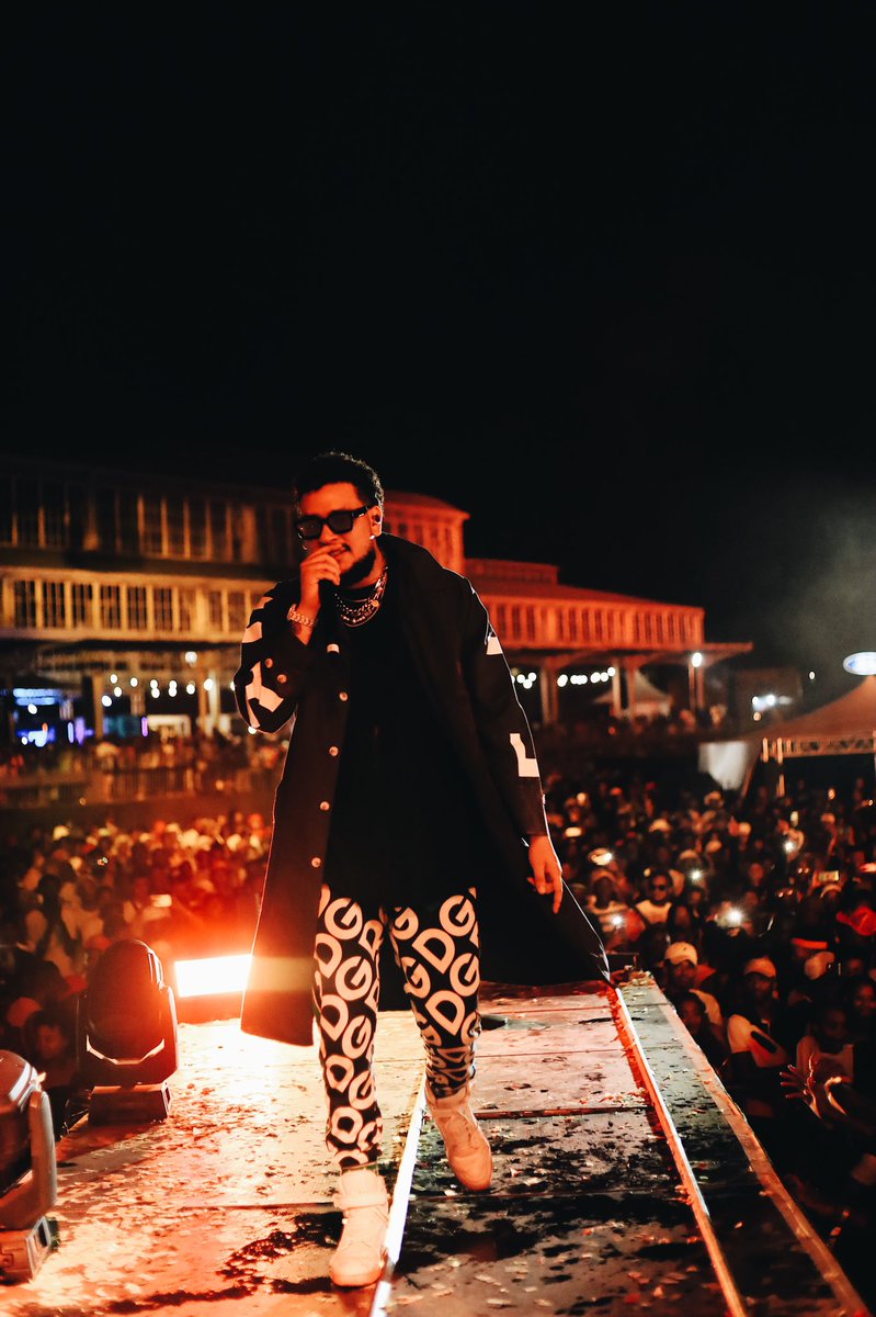 AKA (@akaworldwide) on Twitter photo 