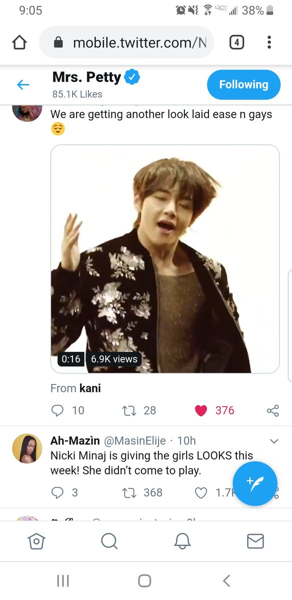 More crumbs lol with Nicki liking a reaction vid that has Taehyung in it 