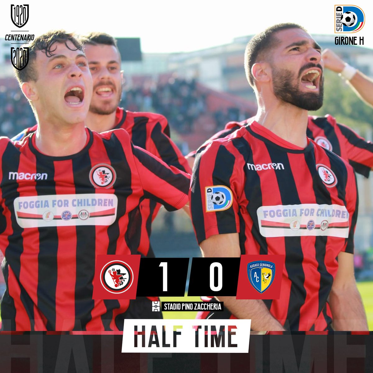 CalcioFoggiaoff's tweet photo. Finisce la prima frazione di gara allo Zaccheria!
Rossoneri in vantaggio grazie ad una rete di #Gerbaudo al 14'
#Foggia 1 #Cerignola 0
🔴⚫
#AmarsiAncora
#AvantiFoggia #FOGCER
#Satanelli https://t.co/TDc02hiGOQ