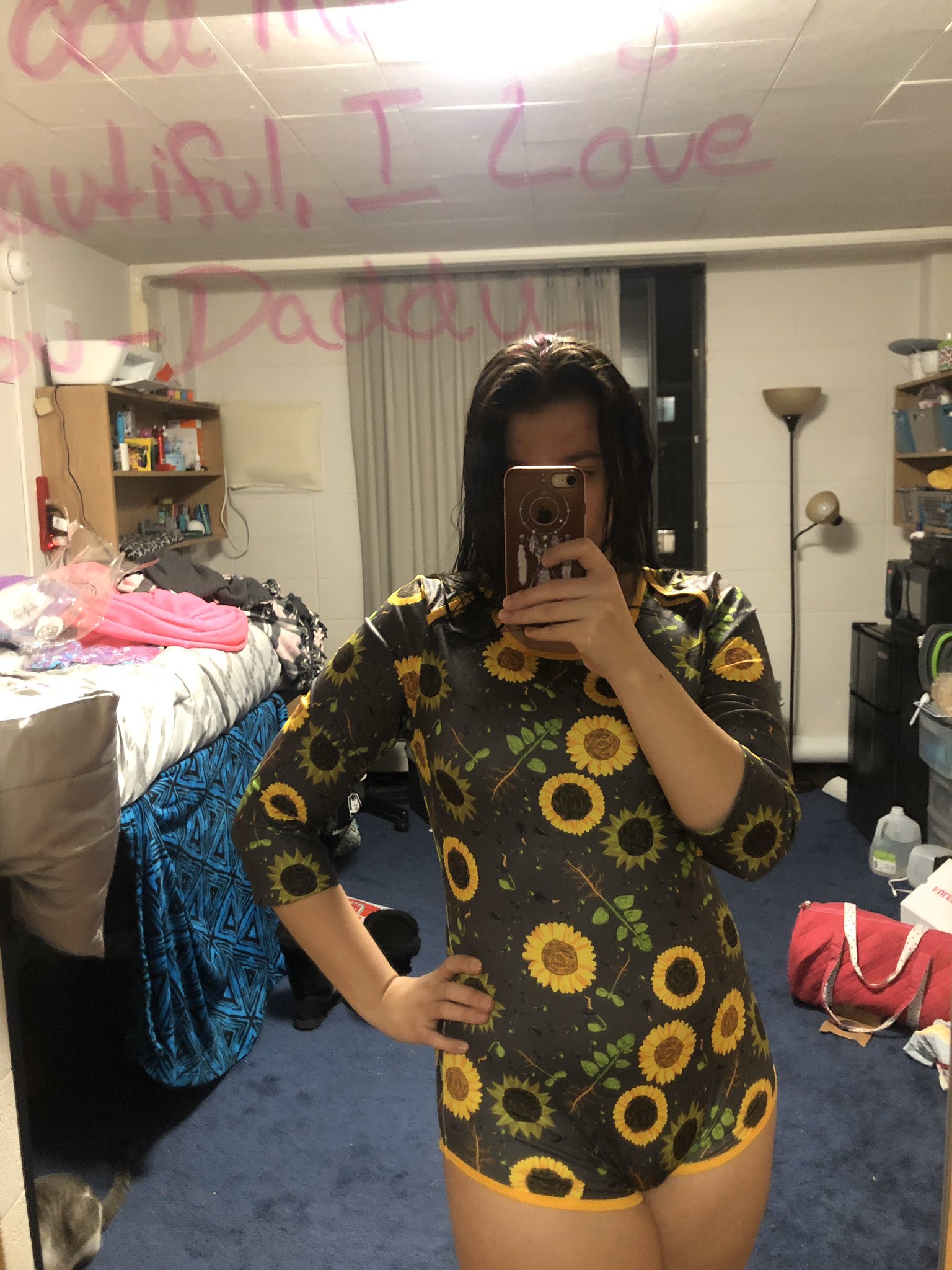 2 pic. I got my onesies from @thelittleslab yesterday and I couldn’t be more happy!!!! Don’t mind my messy room my kitten and I were making a fort https://t.co/A6xFVtiBy5