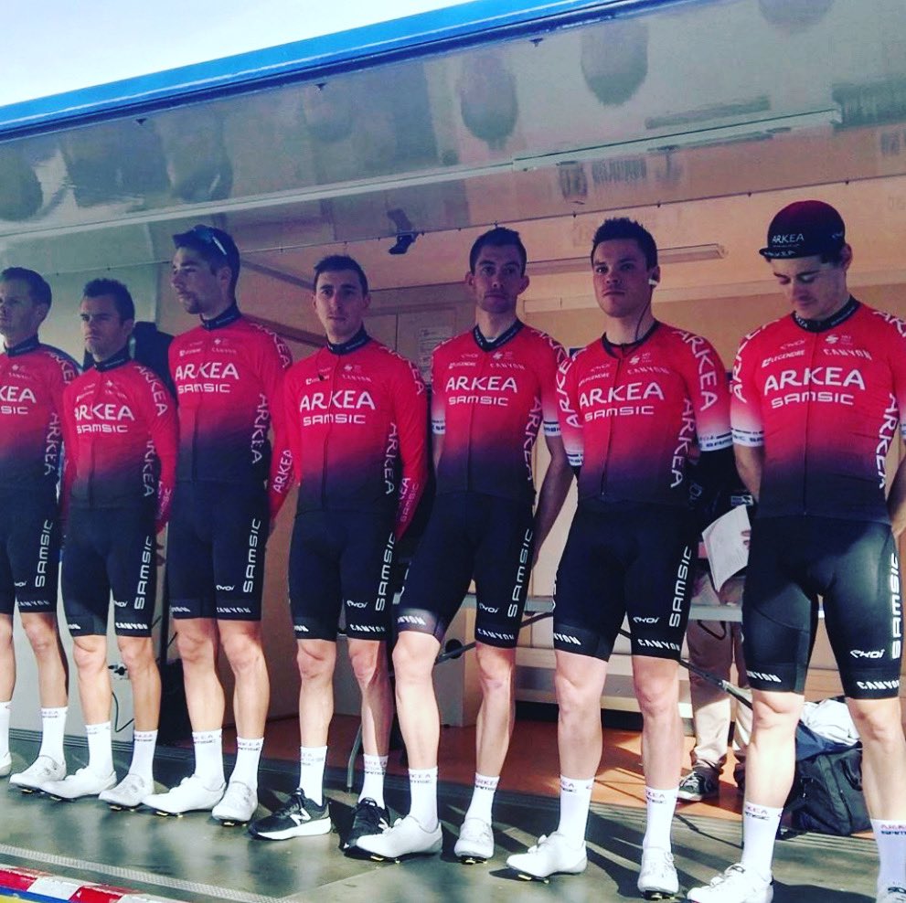Des coéquipiers @Arkea_Samsic au top ce jour au <a href="/gplmarseillaise/">Grand Prix Cycliste de Marseille La Marseillaise</a> . 
Placé à chaque moment important, c’est ce qui me permet d’être dans le match, pas le résultat espéré mais ça va payer !
Merci <a href="/rom1leroux/">Romain LE ROUX</a> <a href="/anthodelaplace/">Anthony Delaplace</a>  <a href="/alan_riou22/">riou alan</a> <a href="/romainhard/">Romain Hardy</a> <a href="/russo_clement/">Clément Russo</a> <a href="/La_Boud/">Boudat Thomas</a> 🙌