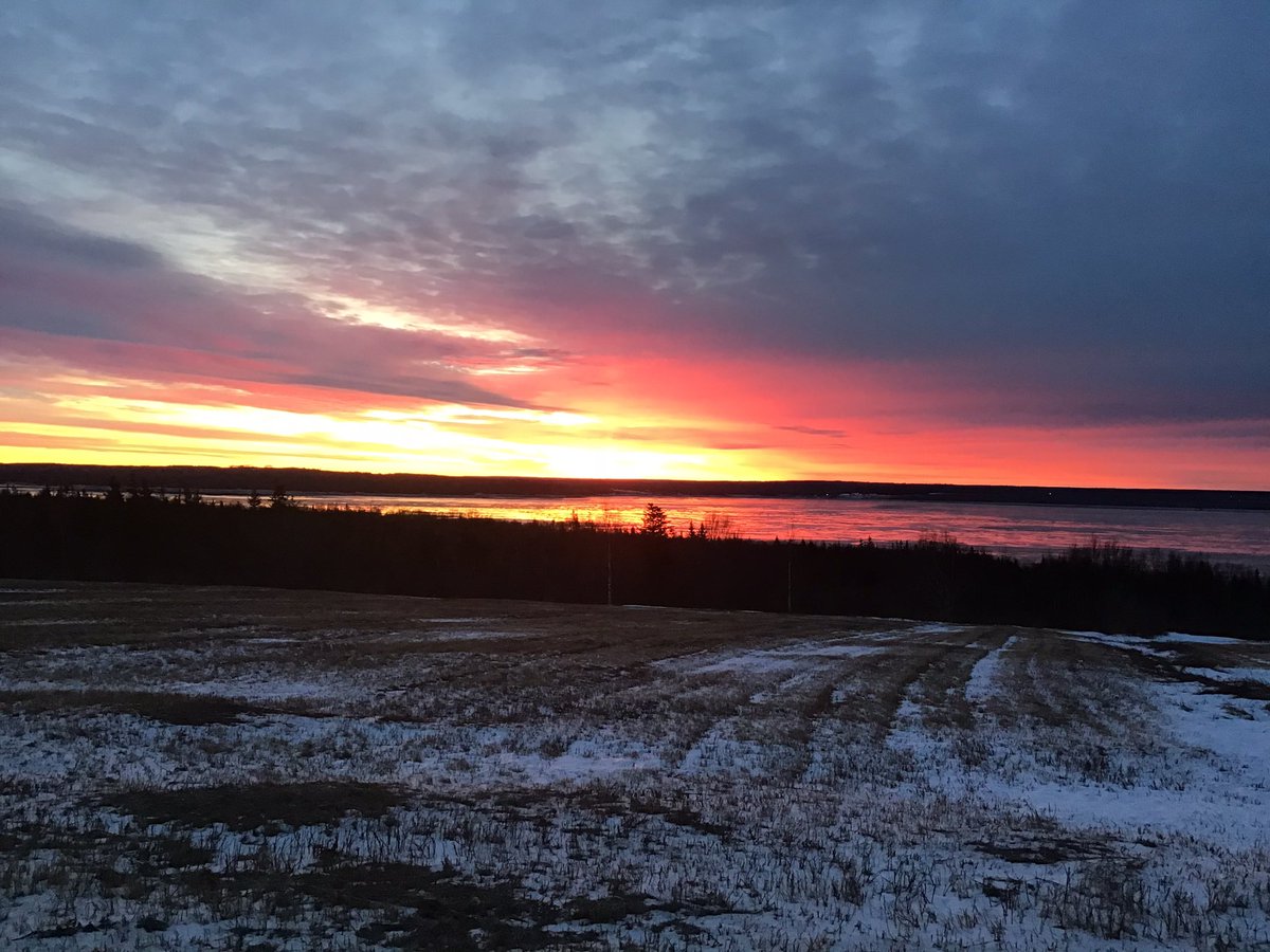 PiByCrow's tweet image. The worlds most beautiful commute to work. #newbrunswick #rockport