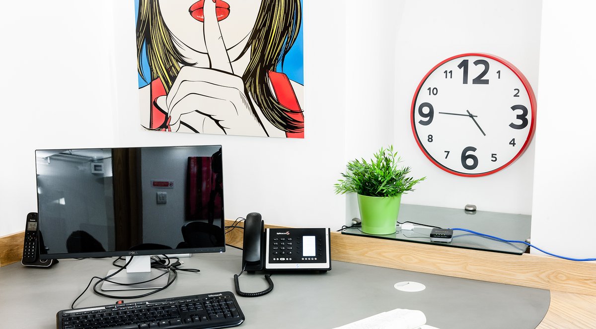 TheWorkstation_'s tweet photo. We have some exceptional flexible office spaces available at our location in Abingdon, Merchant House. If you're looking for a space to motivate, inspire and give your business a boost, look no further. #abingdon #merchanthouse #officesuites https://t.co/WPVxdG4qoB