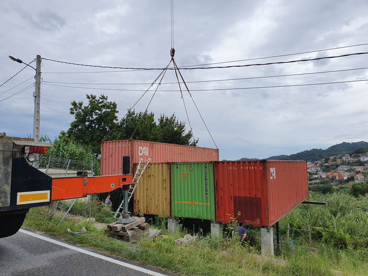 MontajesFiver's tweet photo. #containerhome #montajesfiver @arq_UNmaisUN https://t.co/5CYpnXqEva
