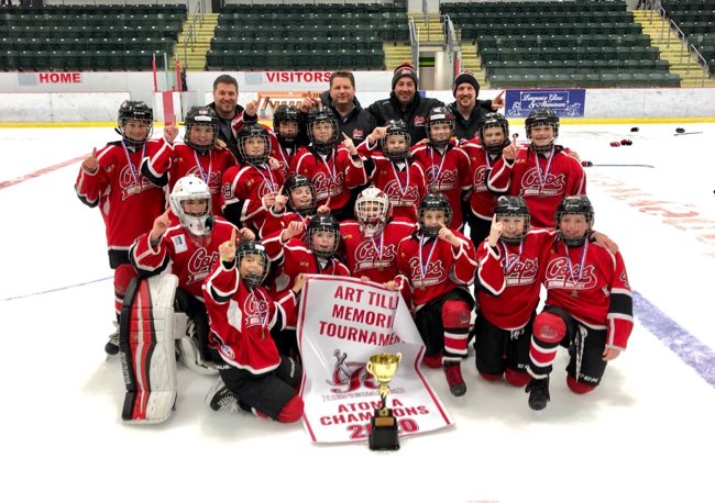 CapsAtomA's tweet image. The Caps win 3-2 and gold at the annual Art Tilley Memorial Tournament in a nail biter of a game against the host team @cbr_20   Thanks to the organizers and all those who took the time to make this weekend a success.