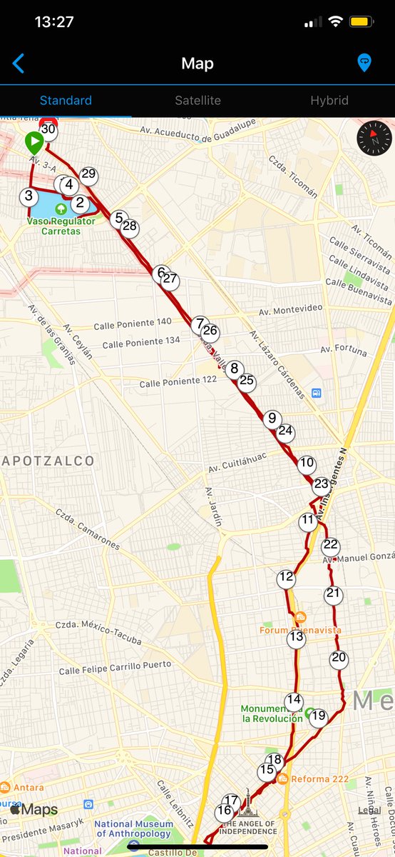 Dodo no sabía que íbamos a correr 30k el día de hoy, es más, otro poco y no salgo de la cama.
Claro! Él no comió pozole ayer. Por eso él sigue en forma. 10k por cada plato 😁😁 bien los valen.

Primer distancia del año. Sin planearla.
Solo salir y hacerlo; #YoElegiCorrer