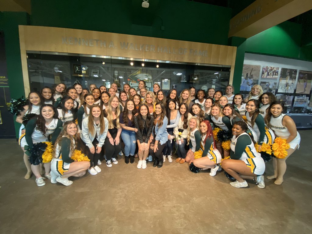 We loved having our alumni back to visit last night at Homecoming! Once an Eagle, always an Eagle! 💛🦅 #cuicheer #cuistunt #family