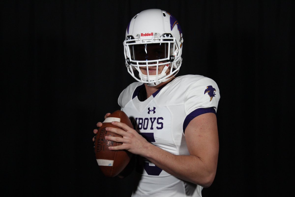 austinahmad15's tweet photo. After a great visit I’m blessed to say I have received an offer from Hardin-Simmons University https://t.co/qDRqR9yFNK