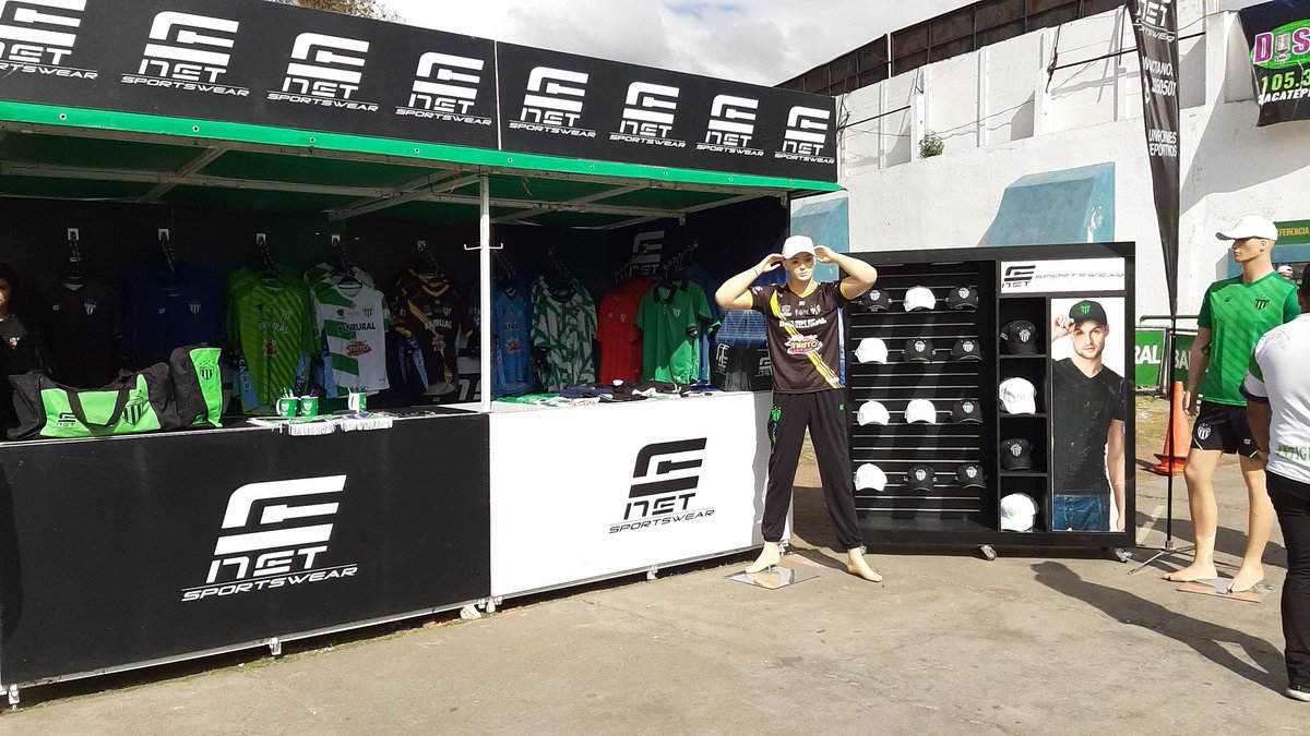 NetSportswear's tweet photo. #NetSportswear estamos en el Estadio Pensativo ven y compra la indumentaria oficial de #AntiguaGFC ⚽️🙌 https://t.co/esbnt6JUu1