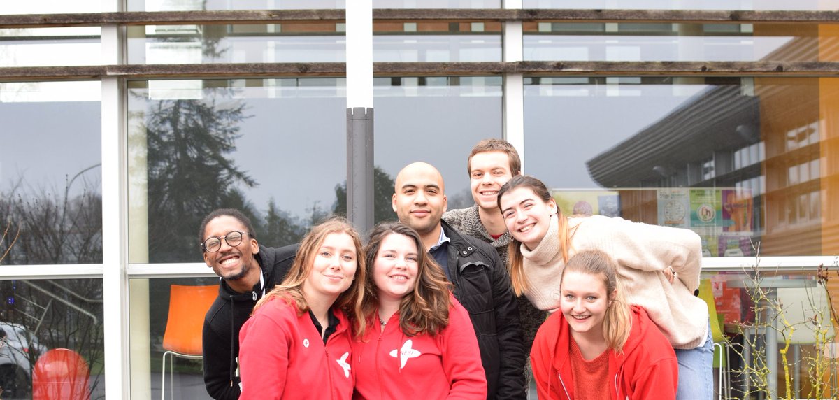 AmaliaVeraquin's tweet photo. #WEFCS | Ce week-end une partie de la #CSC de @La_FNESI était présente à Limoges pour se former aux côtés des autres commissions spécialisées.

La #culture sera le mot d'ordre de notre #engagement pour l'année.

Cc @Charlotte_FNESI @AnaisD_FNESI @Simon_FNESI

#CST #CS3D https://t.co/bKLnea2kzm
