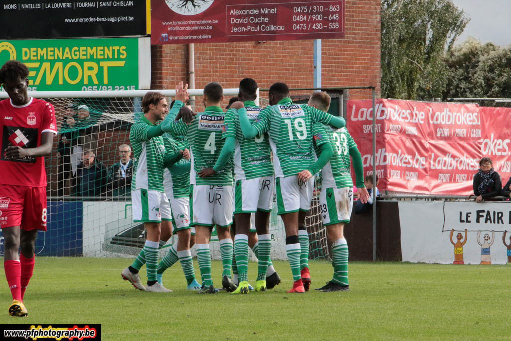 FrancsBorains's tweet photo. ✅ #RFB-#Meux 3-0 score final. Net et sans appel ! Les Verts comptent 6 points d'avance sur les Meutis et 5 sur la Raal. Le nouveau deuxième du classement est aussi le prochain adversaire des Verts ! #RFBMeux #passionVerte 🔥💚 #D2ACFF

↪️ Lisez ici : https://t.co/KlwBMNEKQ7 https://t.co/RgwZwn4nq5