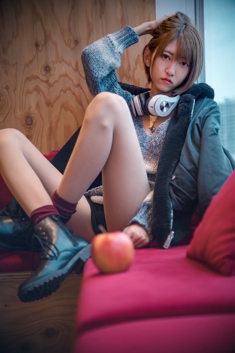 __elemoon_night's tweet photo. ショート愛月さん
可愛いとかっこいいどっちがお好き？

#ショートヘア #ショートカット #被写体 #ポートレートモデル #フリーモデル #美脚 #カメラマンさん募集 #撮影依頼募集中 #portrait https://t.co/xjR6H3Cdt0
