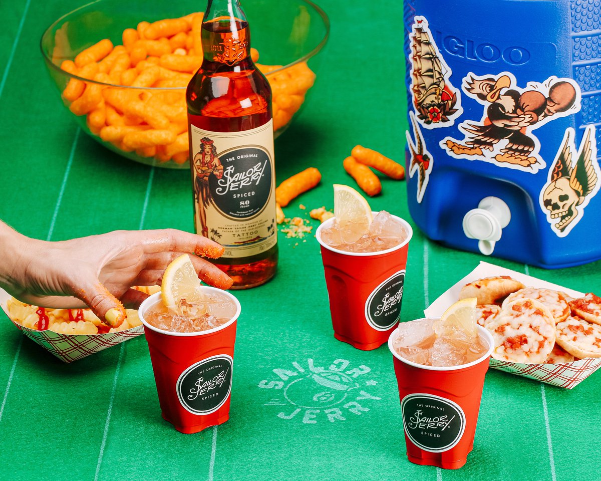 GAME ON! We're whipping up Sailor Jerry's Tailgate Punch and going all-in on sports today. Recipe here: bit.ly/2GHqWQR