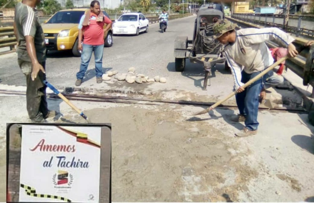 FreddyBernal's tweet photo. Junto al @MppObras y alcaldía Bolivariana de Fernández Feo avanzan trabajos de mejoramiento y rehabilitación de las juntas de dilatación en puente Chururú, ubicado en la Troncal 5 del estado. 
Seguimos invirtiendo en nuestro Pueblo. 

#AmemosAlTachira https://t.co/bIQQkLm77w