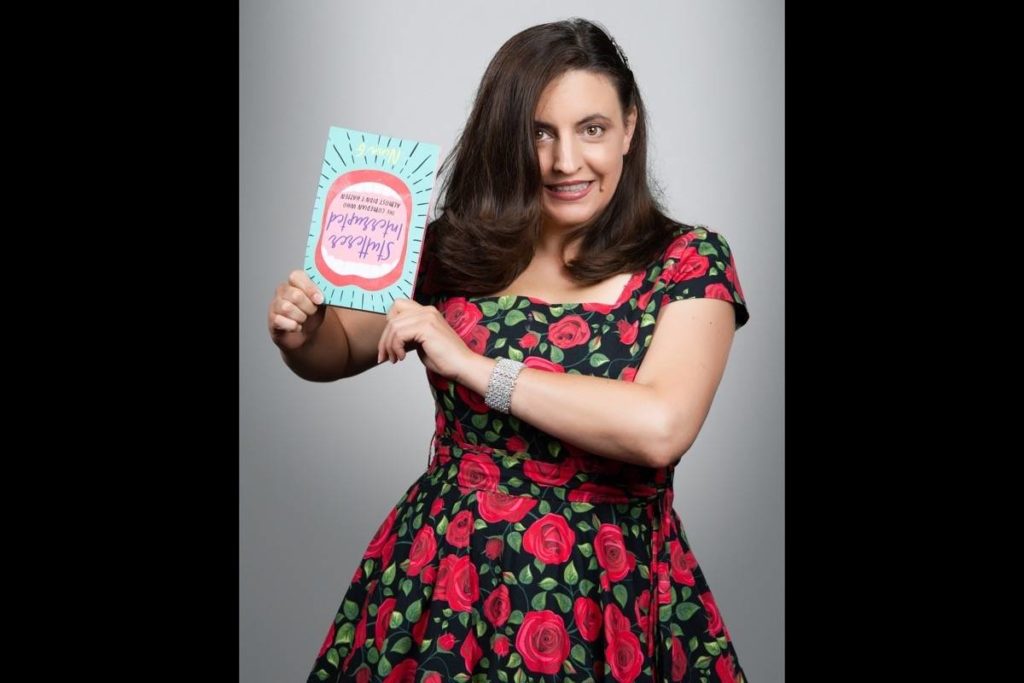 shewritespress's tweet photo. The @sfexaminer wrote a story about comedian and author of #StuttererInterrupted, @ninagcomedian. https://t.co/FnPOHtFAVc https://t.co/vk7KM1IXTo