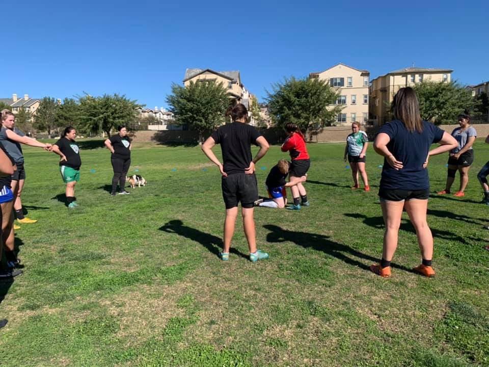 Fullerton_WRC's tweet photo. Cheers and wins to all those that attended practice yesterday! Getting pumped and ready for our first league game, Feb 15th! 💚🏉 🐺 
All welcomed, no experience required! 
.
.
.
#fullertonwomensrugbyclub #fullertonrugby #womeninsports 
#socalrugby #womensrugby #orangecounty https://t.co/pAmM6BRARK