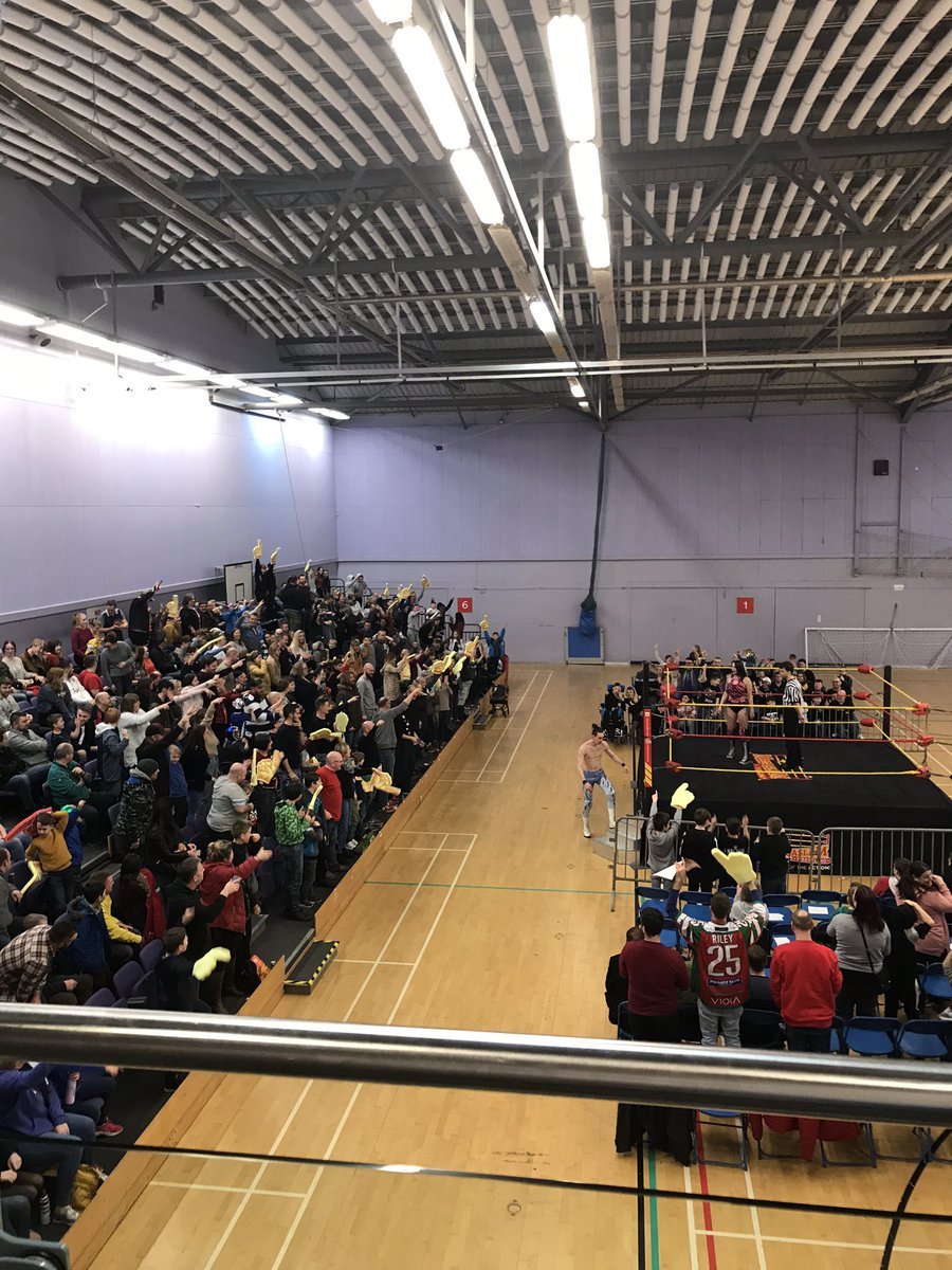 maskdnomore's tweet photo. 600 strong at @megaslam #manplus #wrestling #megaslam https://t.co/qyrNvMxGTw