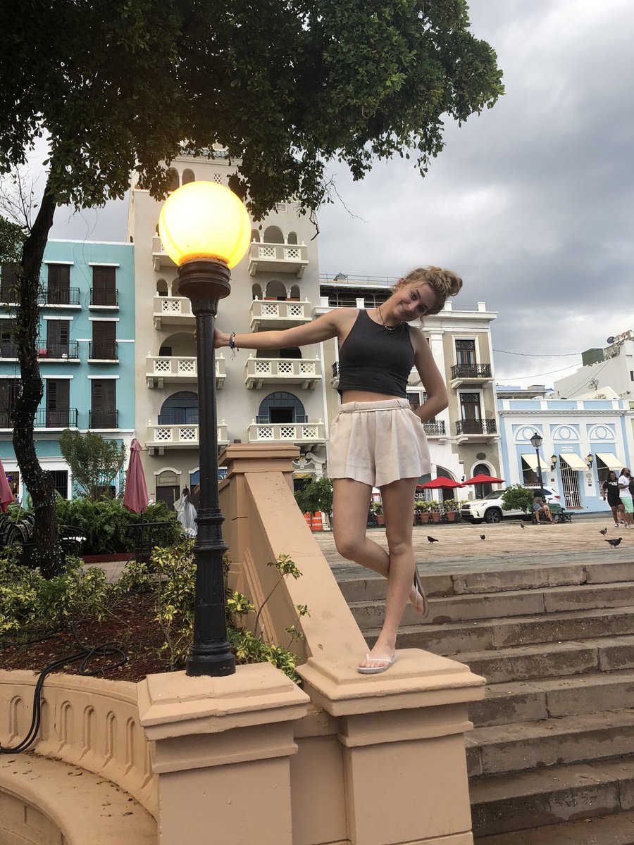 hlanger321's tweet photo. ¡Muchas gracias! @discover_PR !!! What a beautiful and fun island. A week of business and monkey business. #PRinPR #LivinLaVidaPRCG https://t.co/uWiHffBPxX