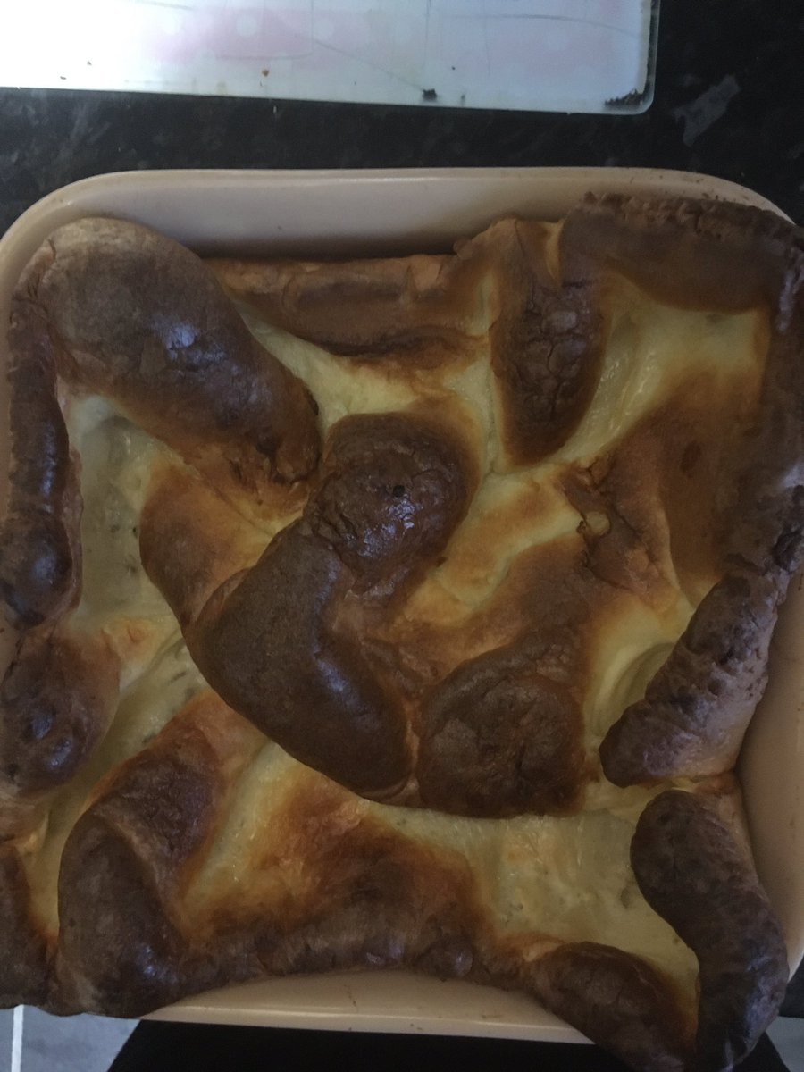 educookowen1's tweet photo. Happy #YorkshirePuddingDay everyone! https://t.co/mIRyjZzNMy