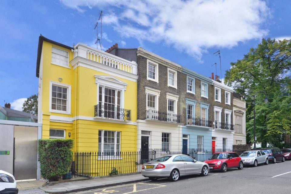 HotblackLondon's tweet image. For Rent: Inverness Street, NW1 7HB | £410 pw

Arranged over the raised ground floor of a fine #periodproperty set midway along a short terrace running between #GloucesterCrescent and #ArlingtonRoad

See more details &amp;gt;&amp;gt; hotblackdesiato.co.uk/property/inver…

#forrent #InvernessStreet