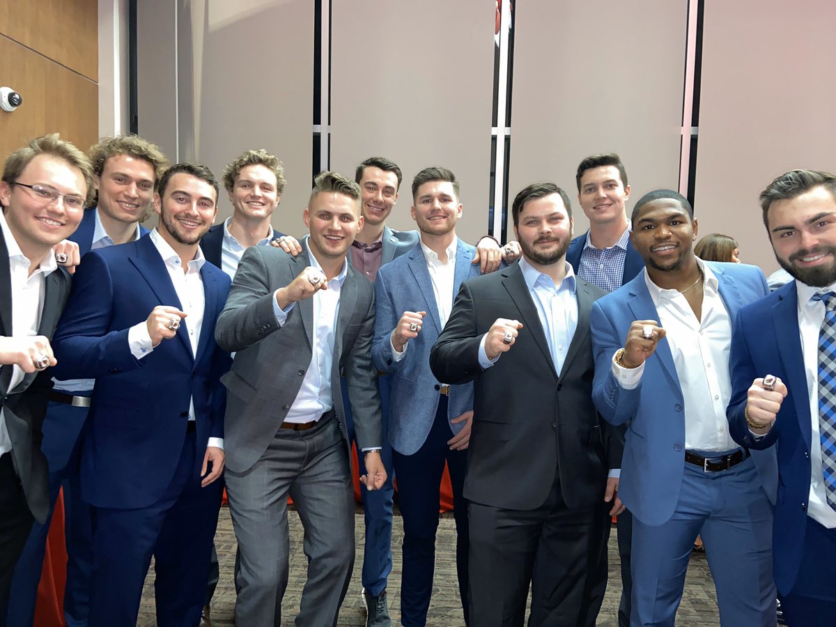 Great event put on by @Steve_Holm20 and @RedbirdBaseball last night! The boys still look pretty good in those rings! Good luck in the upcoming season! #RB4L