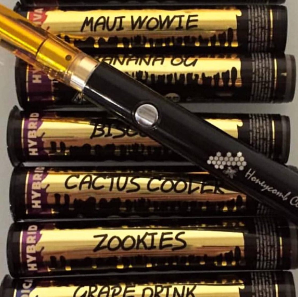 MatsVapes's tweet photo. Who want some? #cbdswissgold #cbdswiss #goodswissweed #cbdgermany #cbdswisscanabis #cbdgrosshandel #weed #weeduk #belgiumweed #joint #coffeeshop #weedoslo #smoking #smoke #photography #highgrade #dank #marihuanafotos #hasj #hash #wickrme #weedspain #weeddublin #weedmemes #kush https://t.co/F44caYbvrp