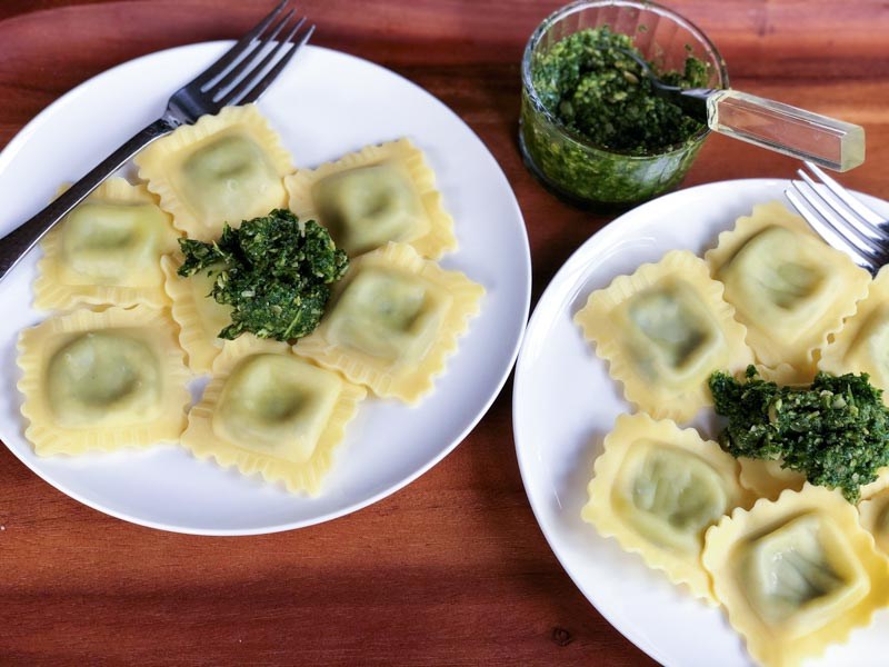 JitteryCook's tweet image. Arugula Roasted Pumpkin Seed Pesto – A Versatile Condiment jitterycook.com/2020/02/02/aru…