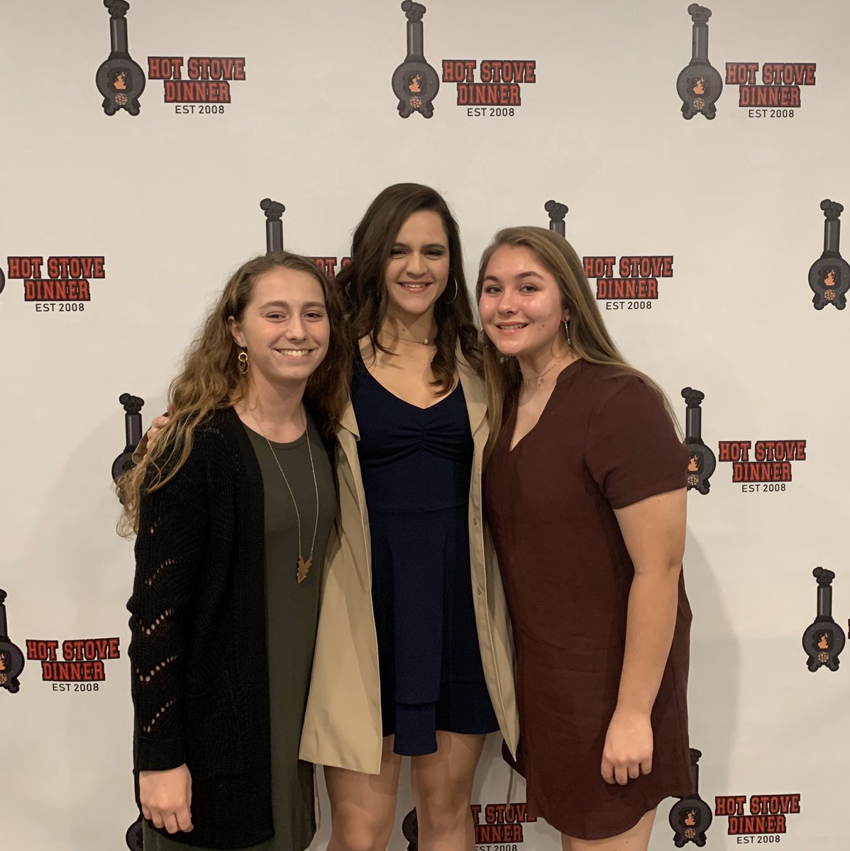 _SarahSmith_3's tweet photo. Had an amazing night with my teammates @lexi_markle and @sammitchell1721 at the Charlotte Hot Stove Awards Dinner. Congrats on being finalists! Looking forward to a great season! @HotStoveDinner @SCSportsReport @AKHSSoftball https://t.co/sz8D6YafeX
