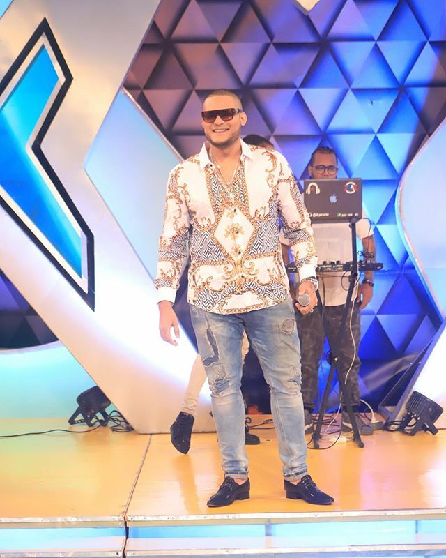 La música a cargo de @carlitosweyrd #MasRoberto ift.tt/2Sfa2P1