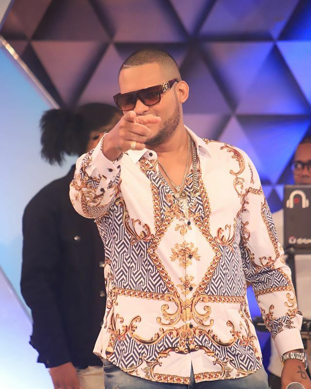 Súbelo bájalo 🍭 @carlitosweyrd ift.tt/31joTvL