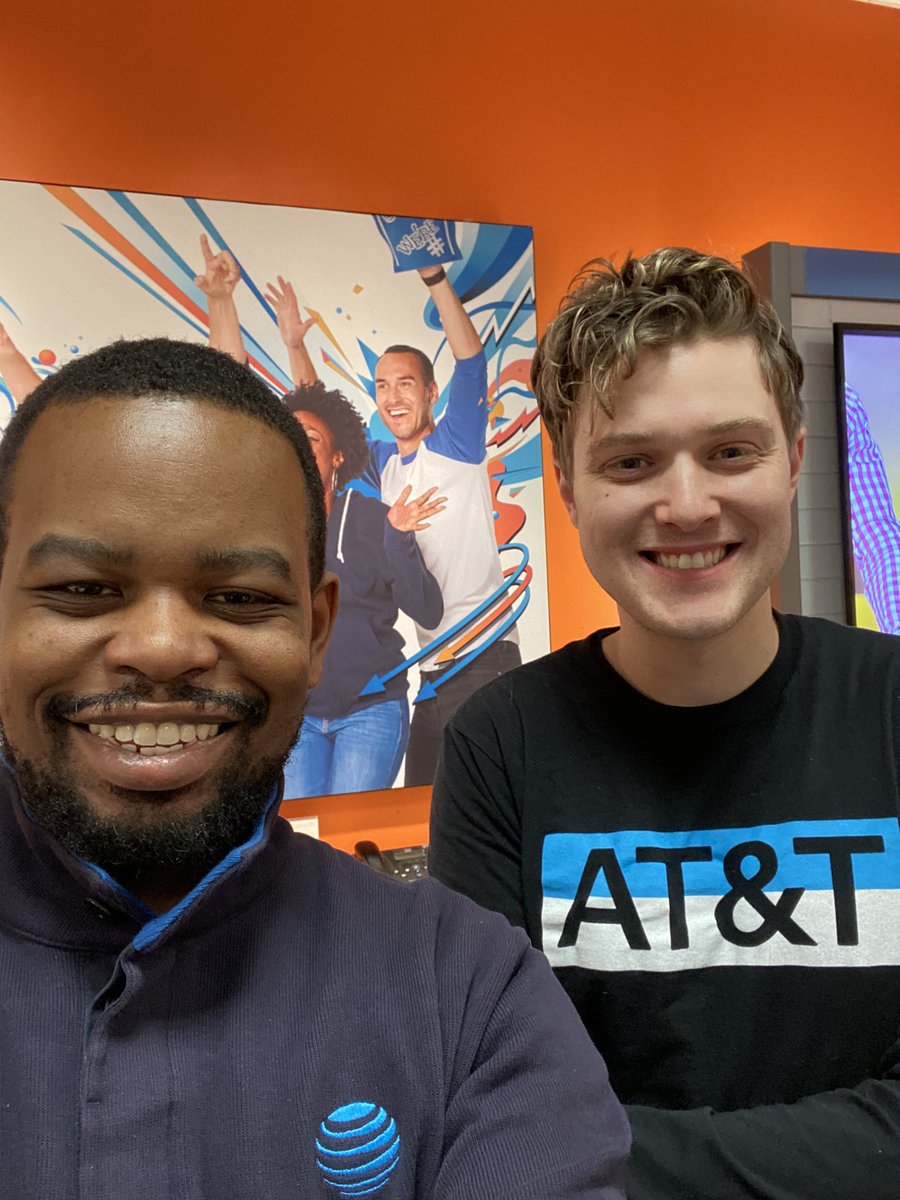 Mike_Larry20's tweet photo. Shoutout to my new hire @IhmAustin for hitting 130% attainment his second month on the floor for the Shoppes!  Looking forward to a repeat performance for February!
#UnstOHPAble @kuhn3 https://t.co/VUDUMC6IIi