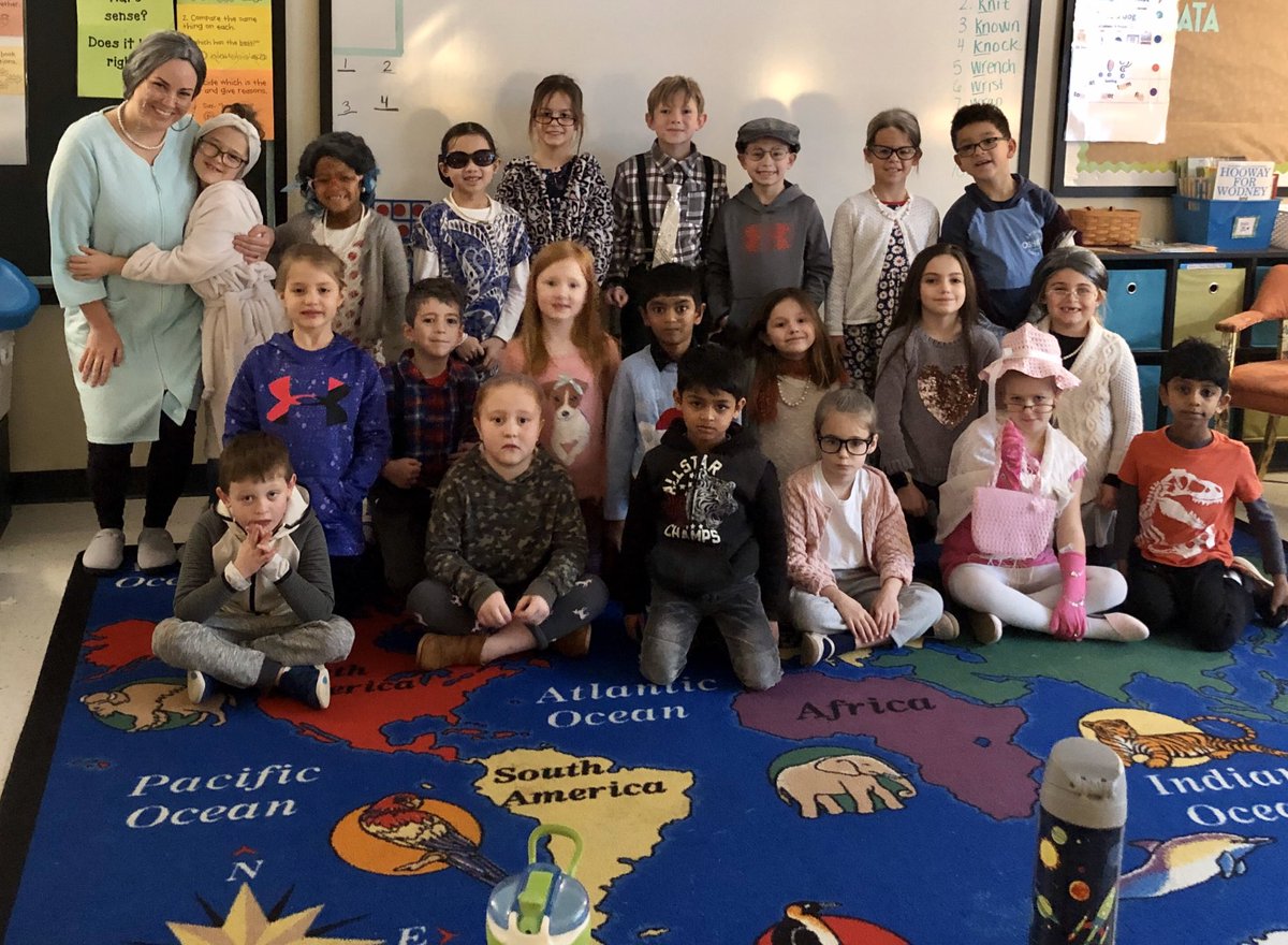 mstoneCWES's tweet photo. 100 GREAT days of learning, growing and being kind! #CWESisthebest #feathertogether https://t.co/ni6ghyHggj