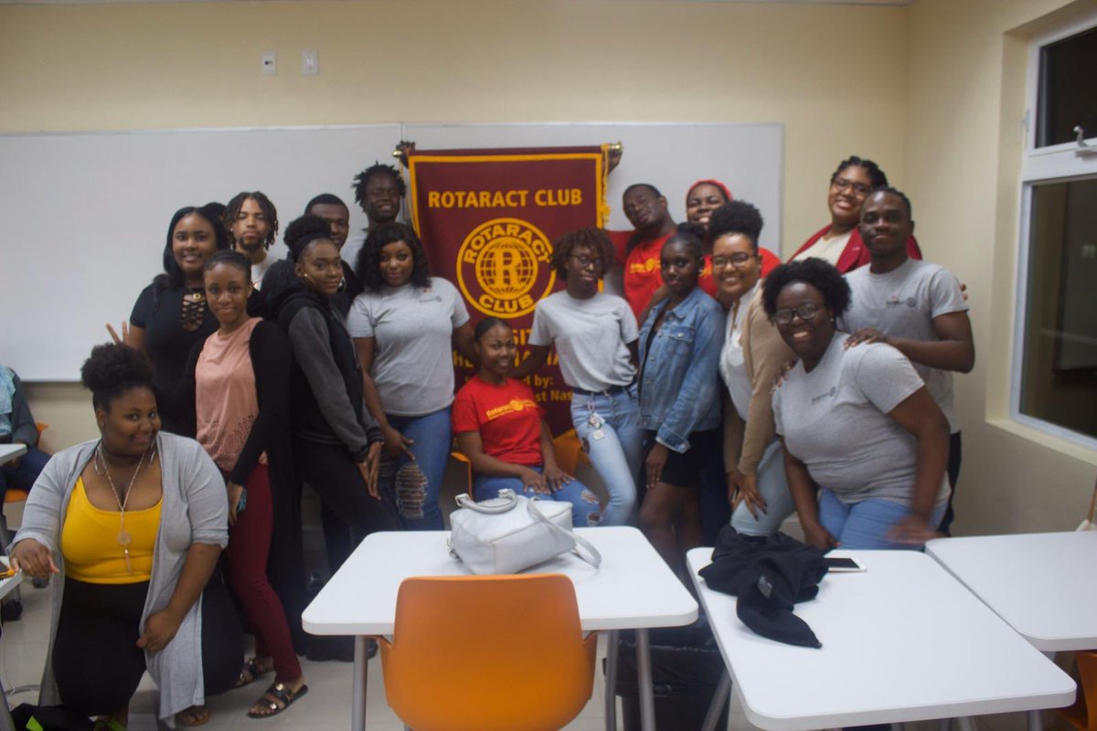 RCUB_242's tweet photo. RCUBxRCENxRCBTVI got together with the transitioning teenagers of the Ranfurly Home for a joint meeting/seminar on Friday🤗Special thanks to all our guest speakers❤️
#ProfessionalDevelopment7020
#ImpactThroughUnity #RotaractUnity #RotaractImpact #RD7020Unite #RD7020Impact https://t.co/mzUZQDXtfx