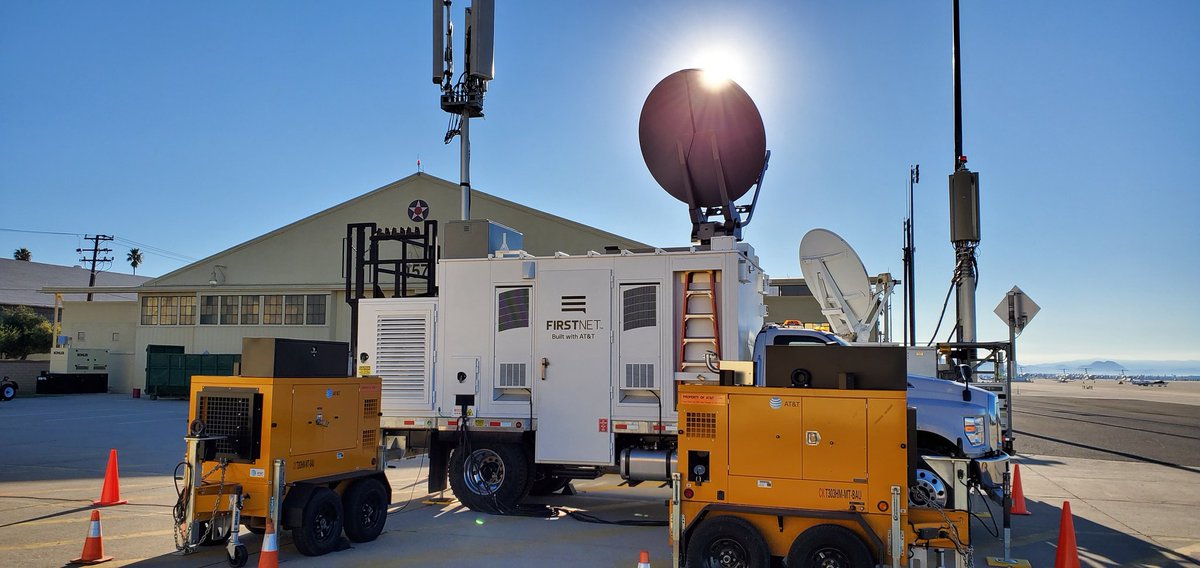 JULIOFIGUEROAEA's tweet photo. @ATTPolicyCA providing @FirstNet communications support to local, state and federal agencies including Riverside County Health for the nearly 200 Americans evacuated from China and quarantined at March Air Reserve Base. https://t.co/DTSnnZTSNh