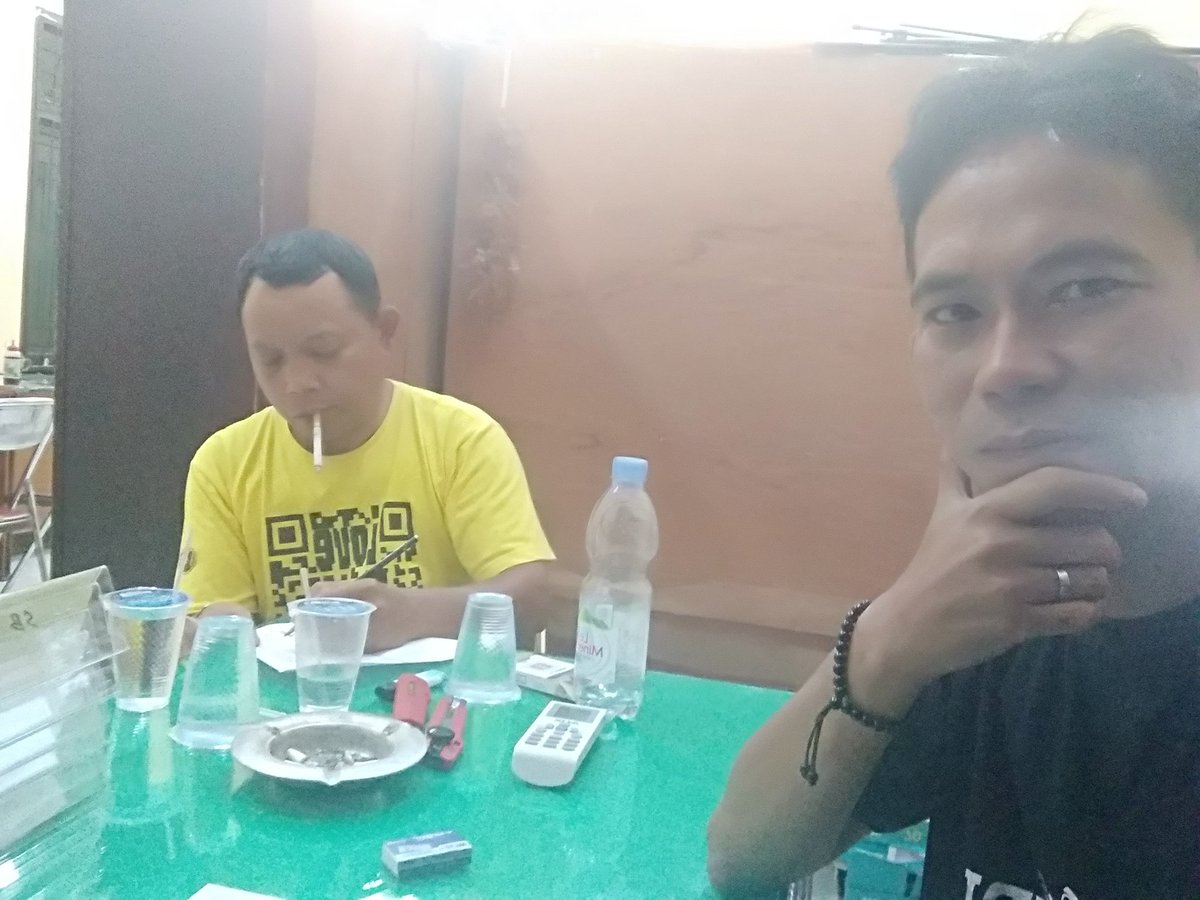 Erikhdinata's tweet photo. Pendampingan Persiapan Musrenbang Kecamatan Muara Bulian Bersama Camat Muara Bulian
#Musrenbangkecamatan
#Tenagapendamping
#MuaraBulian https://t.co/1gG26Q5kPB
