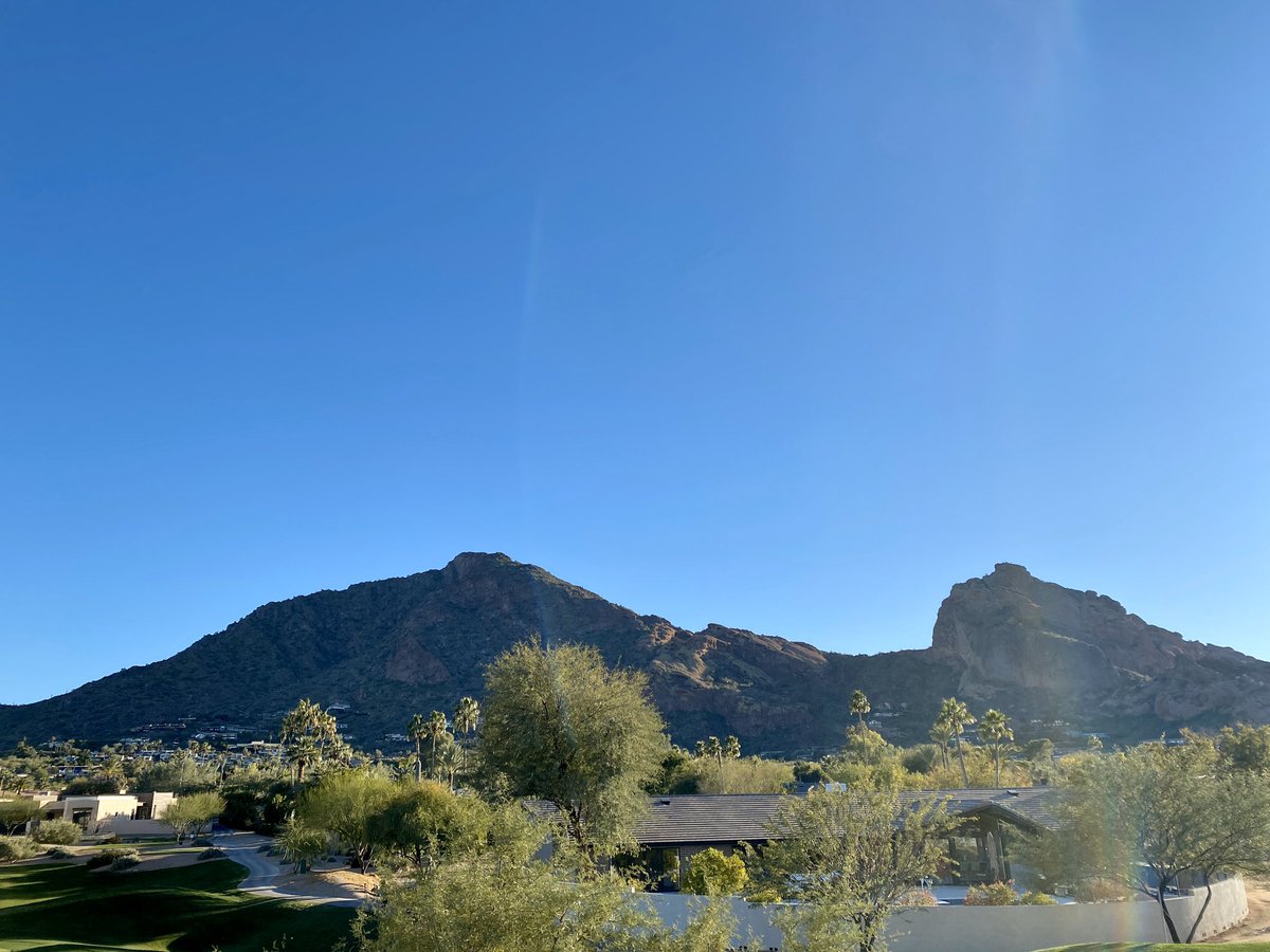 kalishahillmd's tweet photo. Oh how I love Camelback! Arizona is one of may favorite states to visit but even better with my CMPD council members and their committees! #pathologistsrock @EEVMD @KMirza @LeilaniCLV @michhebert01 @Sara_Jiang @ksirgimd @LCooperKing @ALBoothMD https://t.co/sj19SMDDcT