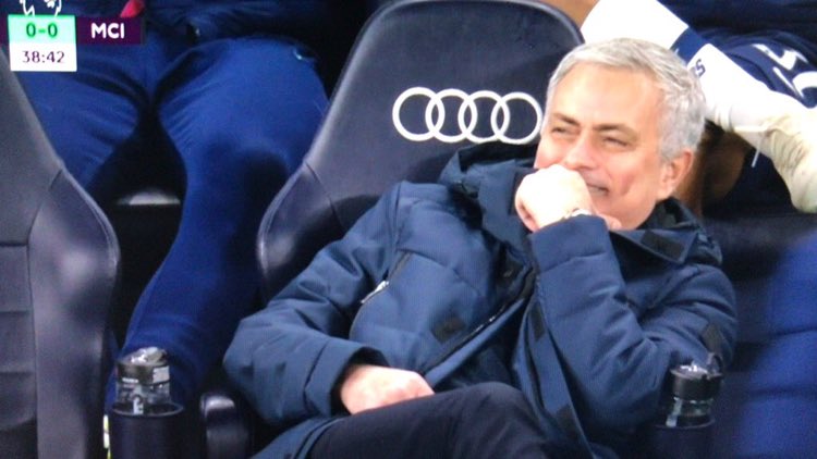 Debberz6's tweet photo. ManCity’s luck today...

#TOTMCI https://t.co/A5k6jb2jUY