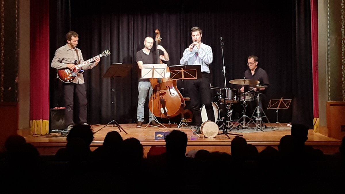 laselvatv's tweet photo. Som a #Arbúcies, cobrint el tret de sortida a la programació Arbsons 2020 amb la presentació oficial del disc "Flabiology" de la banda Jazzcat. 

Ben aviat el resum del més destacat al web de La Selva TV. https://t.co/hFmhsX80uv