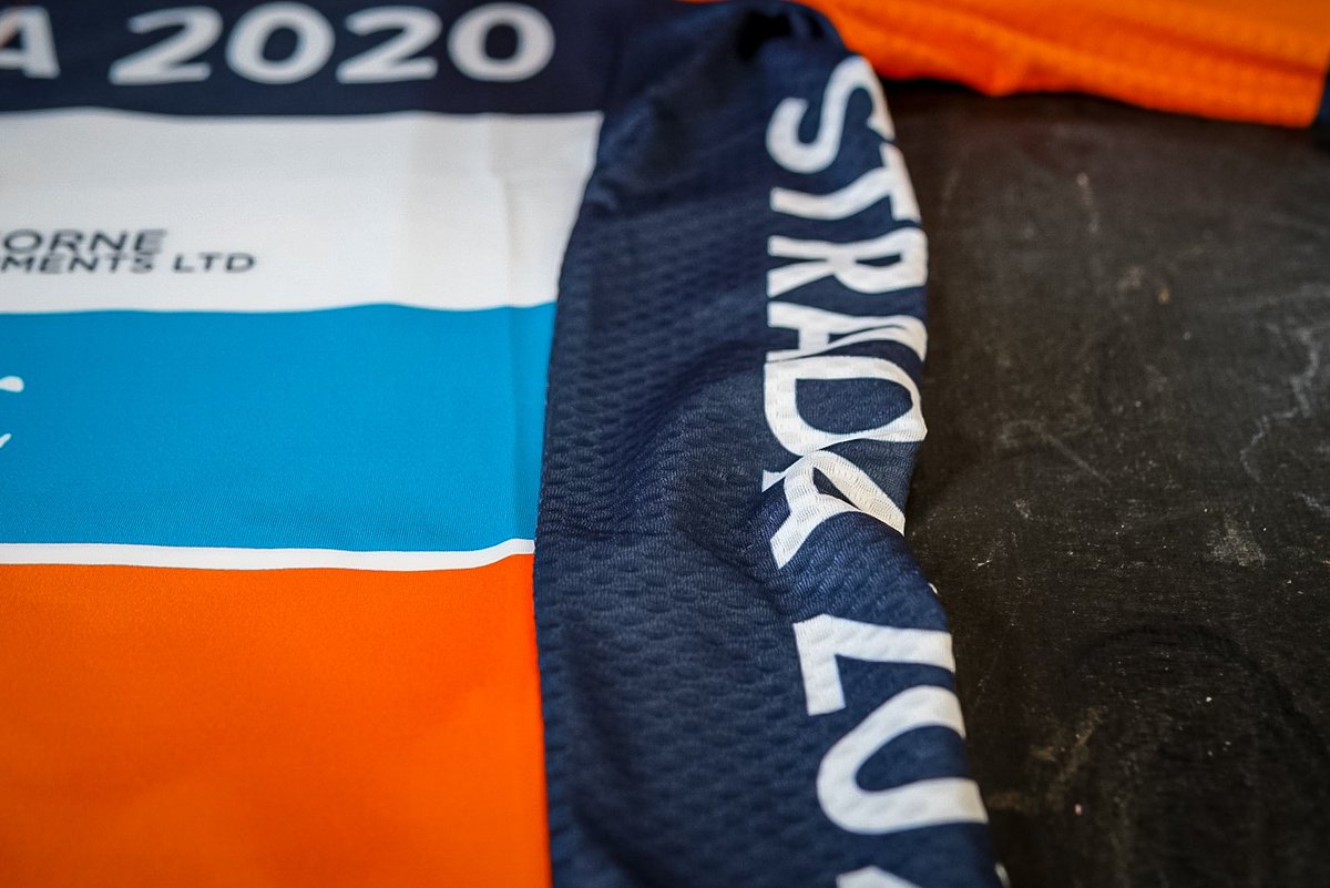 lexspedd's tweet photo. 'First shoot done....!'
Team, kit & rider profile shots for Strada 2020 cycling team. Great bunch - cracking new kit!
Thanks for having me. ✌🏾
#cycletography #cycling #photography #Strada2020 https://t.co/O8i27aGBT9