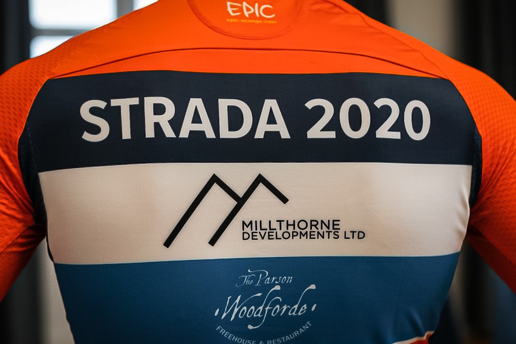 lexspedd's tweet photo. 'First shoot done....!'
Team, kit & rider profile shots for Strada 2020 cycling team. Great bunch - cracking new kit!
Thanks for having me. ✌🏾
#cycletography #cycling #photography #Strada2020 https://t.co/O8i27aGBT9