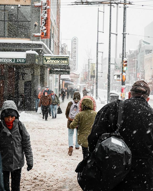 There’s snow in the weather forecast again ❄️
.
.
.
.
.
#city #skyscraping_architecture #downtown #skyline #vancouvercanada #vanlife #vancouver #vancouverbc #vancity #lights #perspective #buildings #night #glow #urban #street #streetphotography #downtown… ift.tt/3b6zMWg