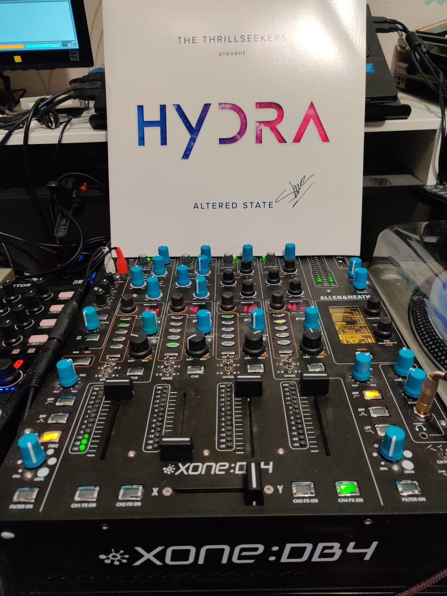 djrickdawson's tweet photo. #NowPlaying @SteveHelstrip #Hydra #HydraAlteredState https://t.co/1pg7ieQUKh